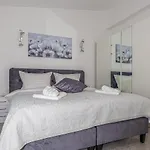 Nina Malinska 150m From The Beach, Swimming Pool *
