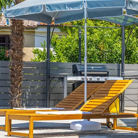 Nina Malinska 150m From The Beach, Swimming Pool