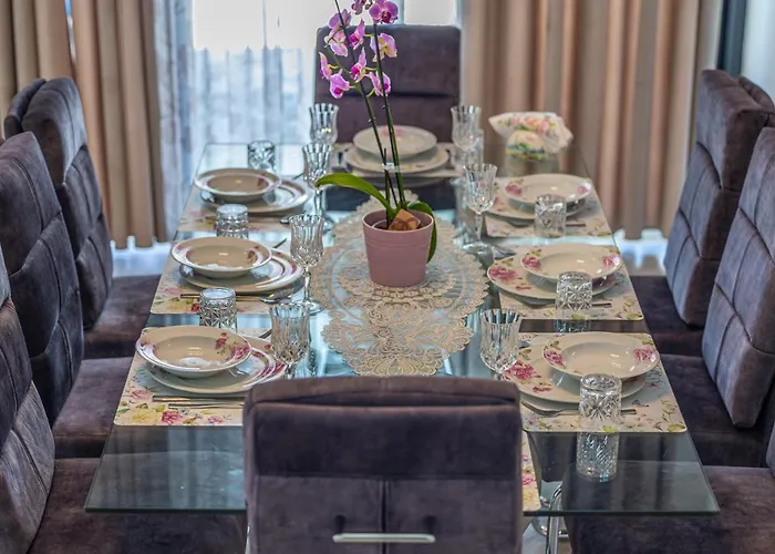 빌라 Nina Malinska 150m From The Beach, Swimming Pool